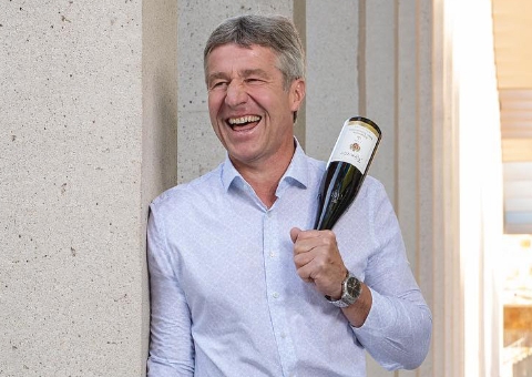 Weingut Künstler ist Riesling-Champion 2022