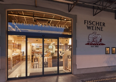 Fischers Weinladen ist geöffnet