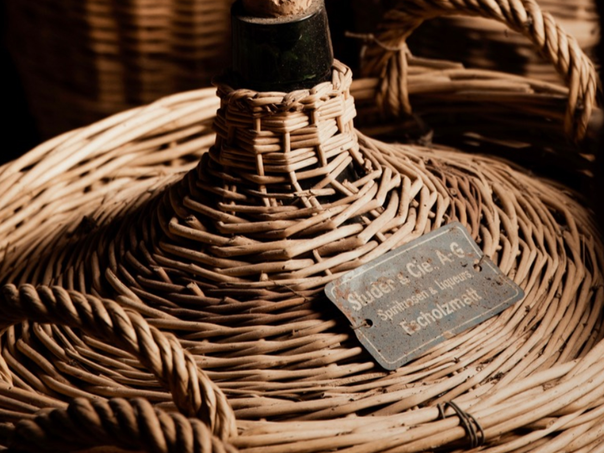 Weine von Distillery Studer & Co Distillery Studer & Co